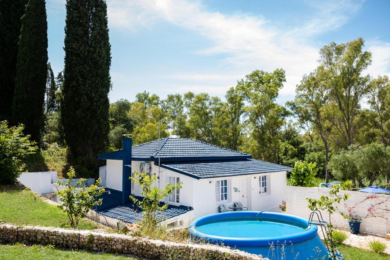 Villa Spiaggia Bianca Dafnila Exterior photo