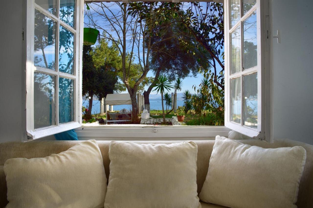 Villa Spiaggia Bianca Dafnila Exterior photo